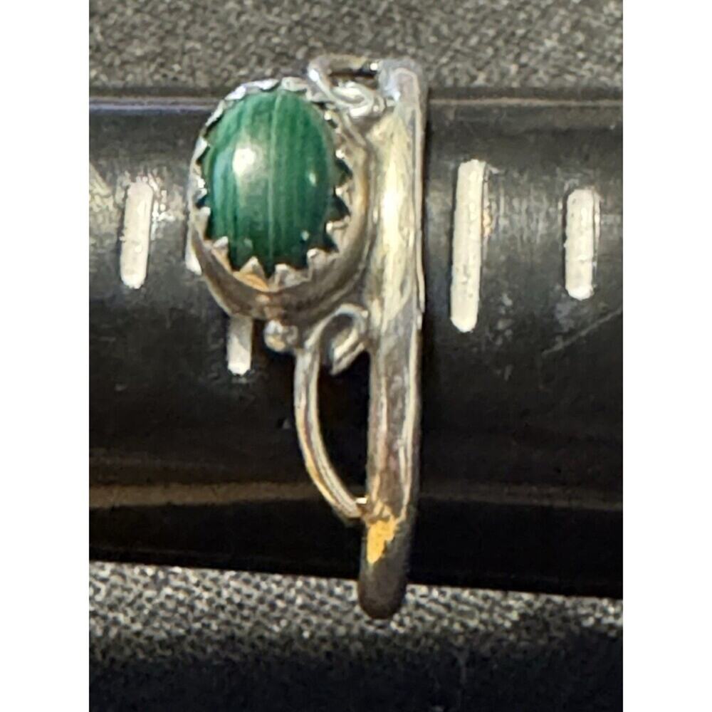 J Sterling Silver Signed Malachite Ring Size 7.5